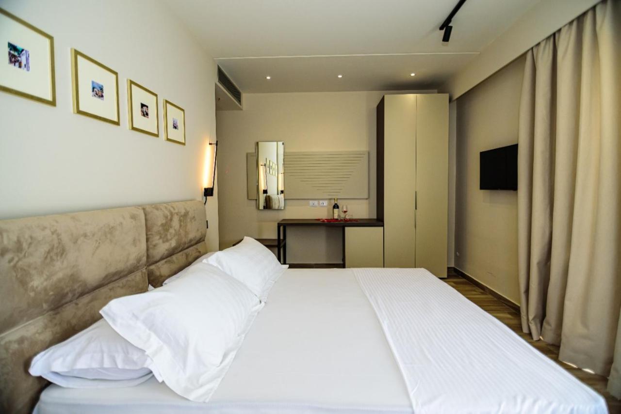 Hotel Orange Dhërmi Eksteriør bilde