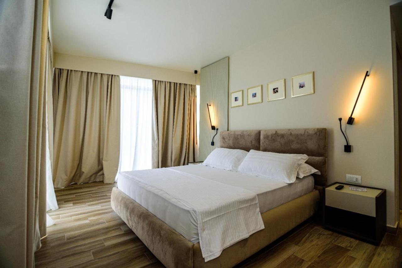 Hotel Orange Dhërmi Eksteriør bilde