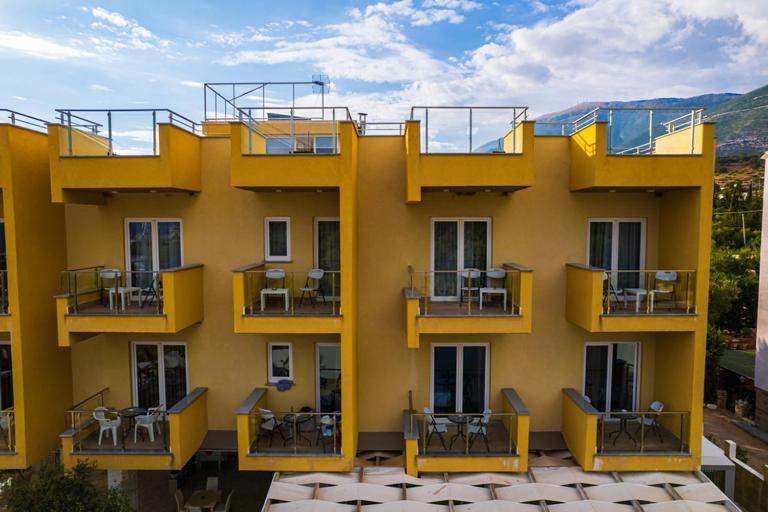 Hotel Orange Dhërmi Eksteriør bilde